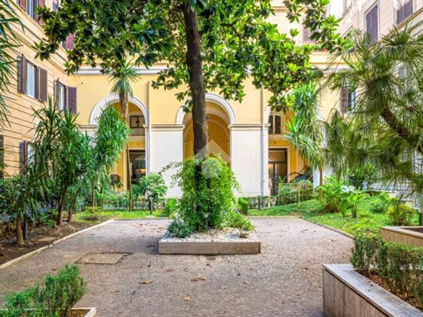 appartamento in vendita a Roma in zona Rione Prati
