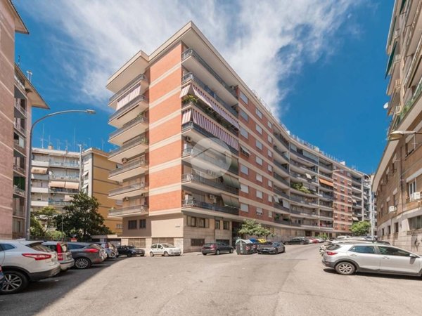 appartamento in vendita a Roma in zona Tiburtino