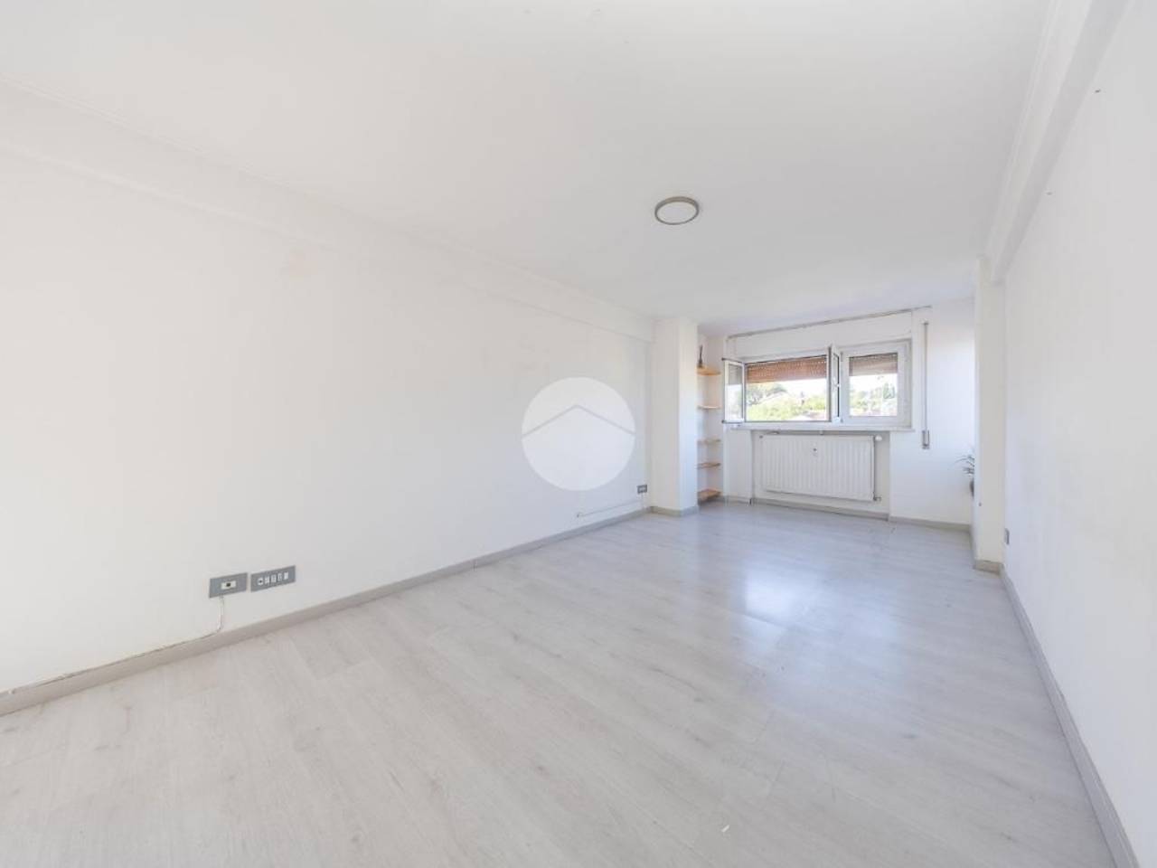 appartamento in vendita a Roma in zona Appio Pignatelli