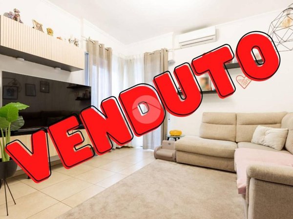 appartamento in vendita a Roma in zona Ostiense