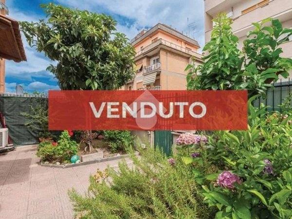appartamento in vendita a Roma in zona Torrevecchia