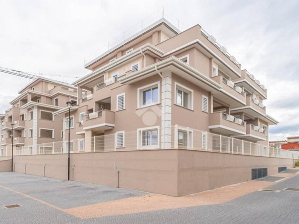 appartamento in vendita a Roma in zona Borghesiana