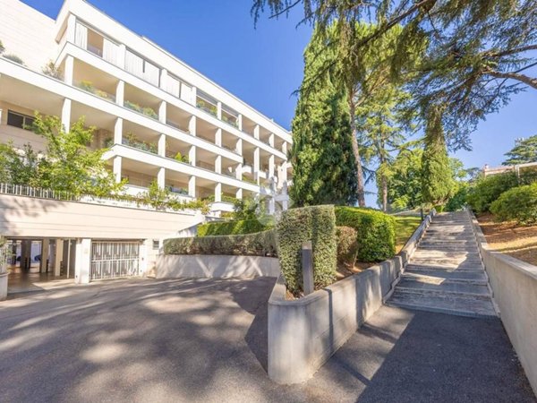 appartamento in vendita a Roma in zona Gianicolense