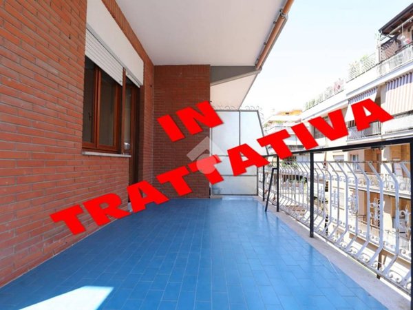 appartamento in vendita a Roma in zona Ostia