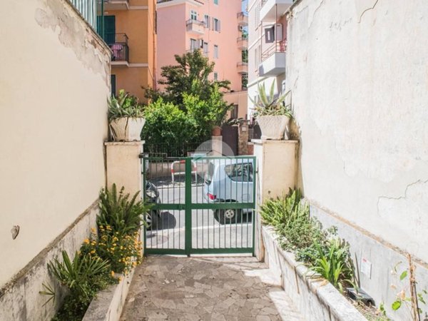 appartamento in vendita a Roma in zona Gianicolense
