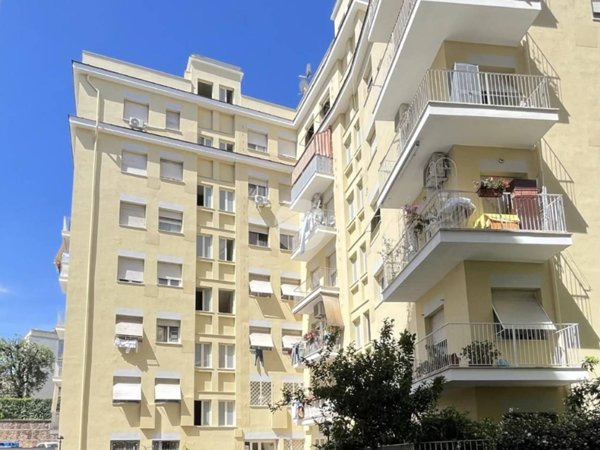 appartamento in vendita a Roma in zona Tuscolano