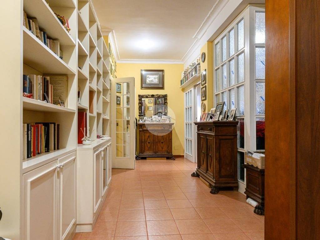 appartamento in vendita a Roma in zona Gianicolense