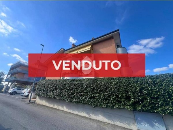 appartamento in vendita a Roma in zona Borghesiana