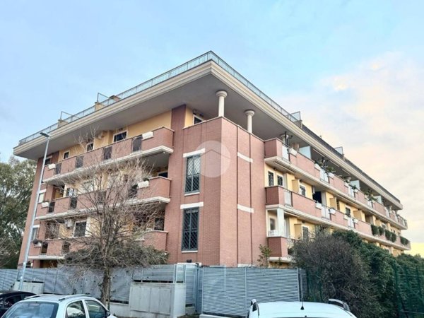 appartamento in vendita a Roma in zona Colle Prenestino