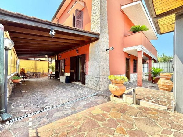 casa indipendente in vendita a Roma in zona Tor Sapienza