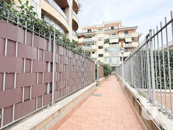 appartamento in vendita a Roma in zona Mezzocammino