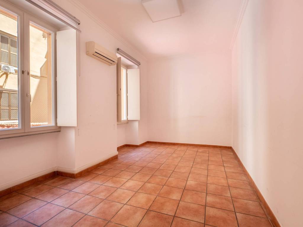 appartamento in vendita a Roma in zona Rione Prati