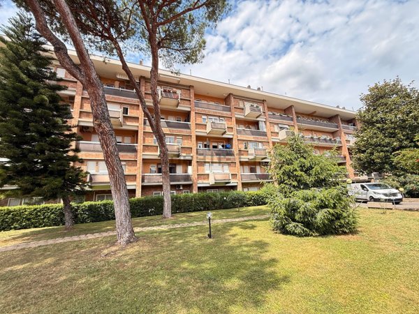 appartamento in vendita a Roma in zona Gianicolense