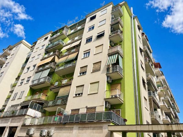 appartamento in vendita a Roma in zona Tuscolano
