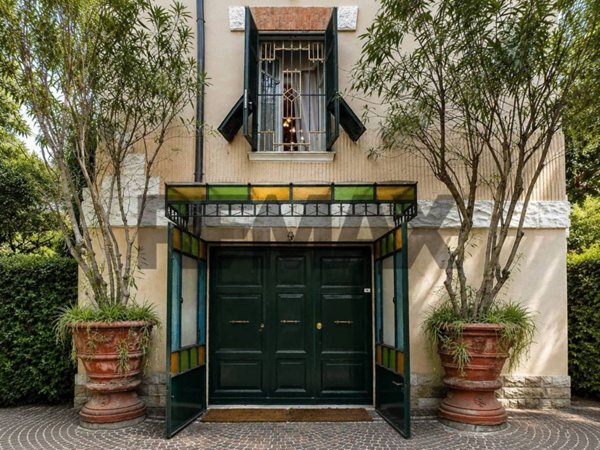 casa indipendente in vendita a Roma in zona Monte Sacro/Talenti