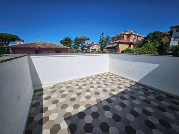 appartamento in vendita a Roma in zona La Giustiniana