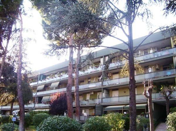 appartamento in vendita a Roma in zona Tor Bella Monaca