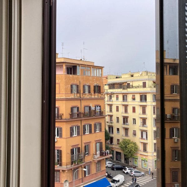 appartamento in vendita a Roma in zona Rione Prati