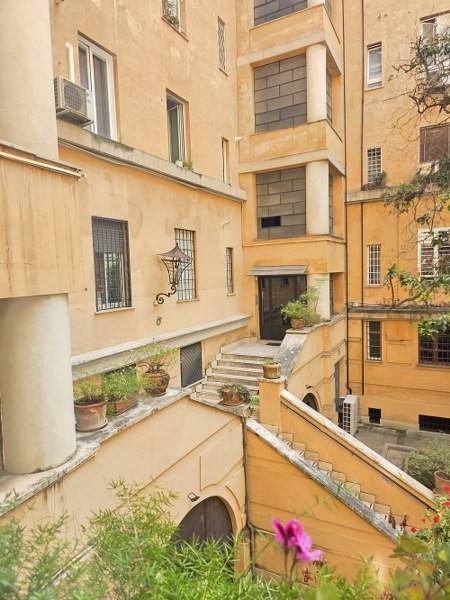appartamento in vendita a Roma in zona Testaccio