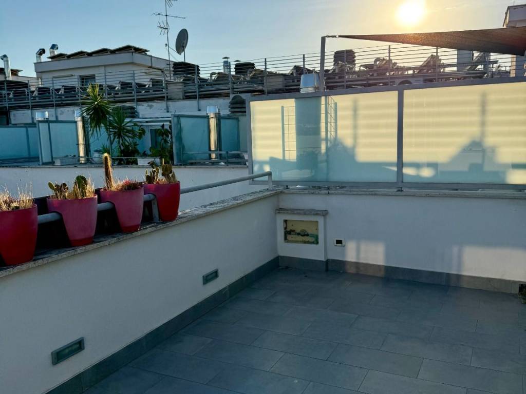 appartamento in vendita a Roma in zona Portuense