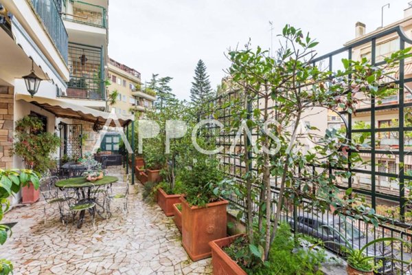 appartamento in vendita a Roma in zona Parioli