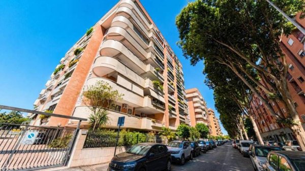 appartamento in vendita a Roma in zona Torrino