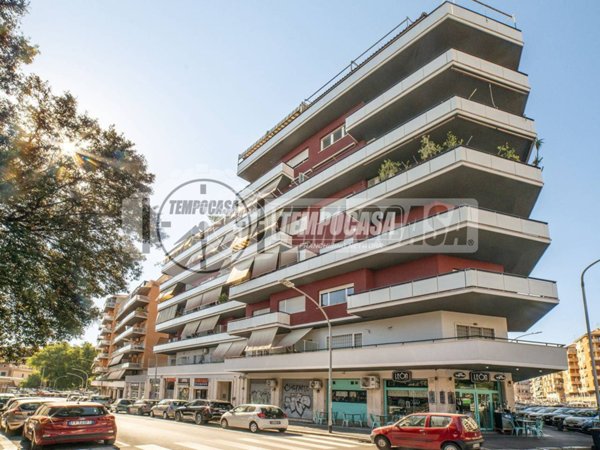 appartamento in vendita a Roma in zona Tuscolano