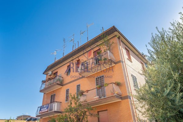 appartamento in vendita a Roma in zona Romanina