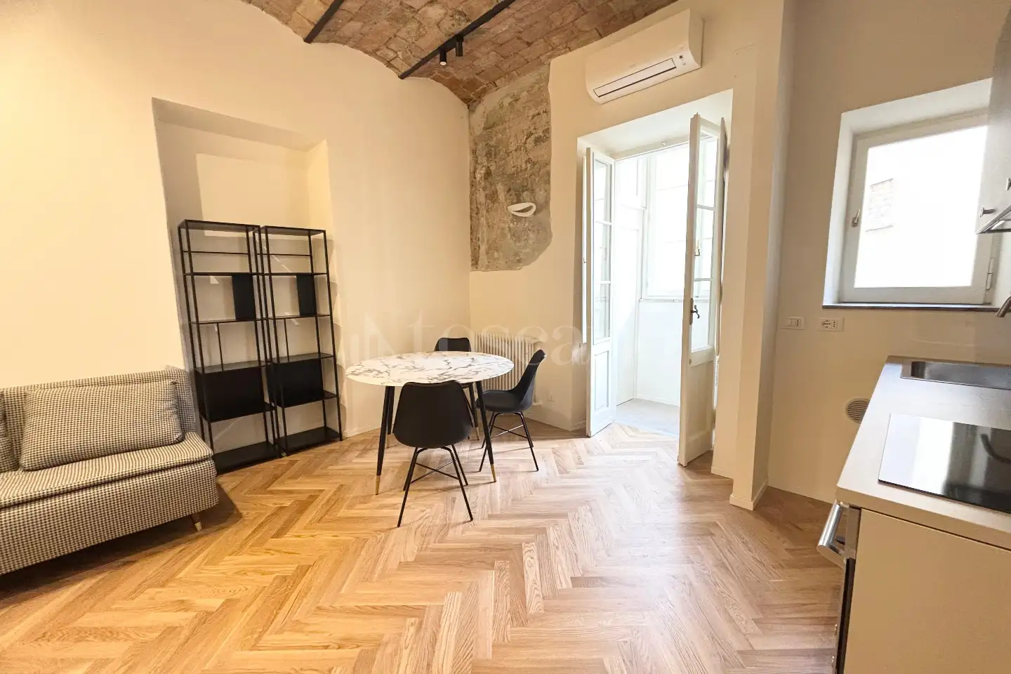 appartamento in vendita a Roma in zona Esquilino