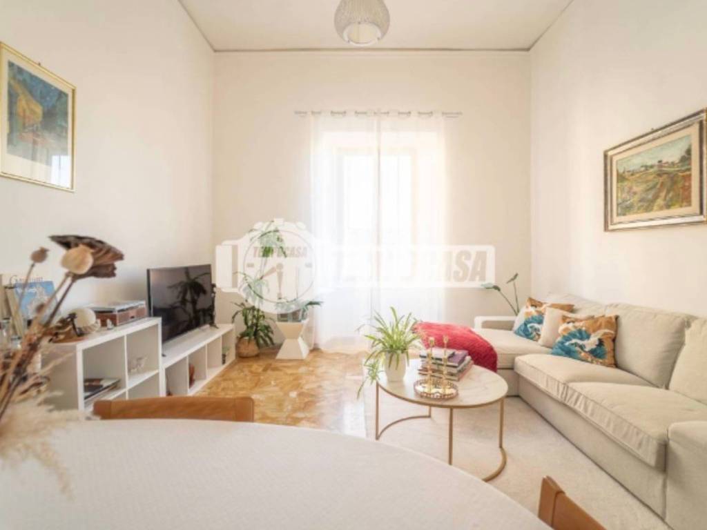 appartamento in vendita a Roma in zona Esquilino