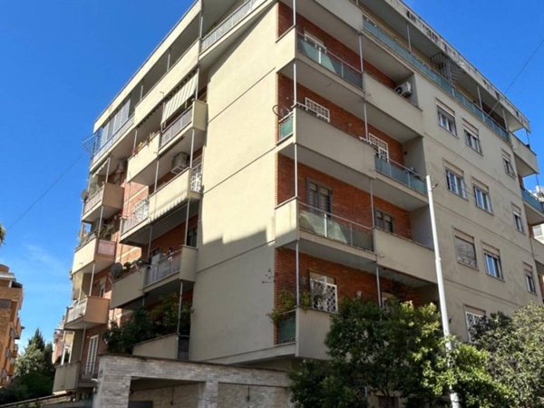 appartamento in vendita a Roma in zona Trieste