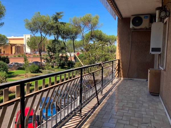 appartamento in vendita a Roma in zona Cinecittà