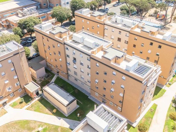 appartamento in vendita a Roma in zona Ostia
