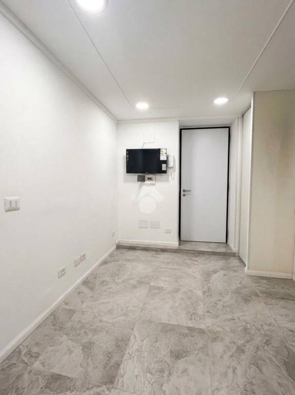 appartamento in vendita a Roma in zona Tor di Quinto