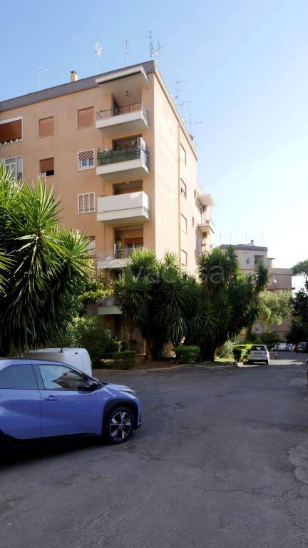 appartamento in vendita a Roma in zona Monte Sacro/Talenti