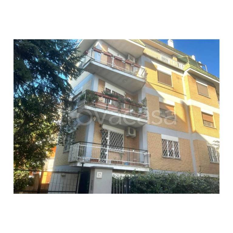 appartamento in vendita a Roma in zona Aurelio