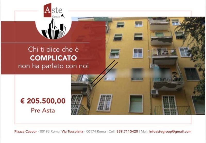 appartamento in vendita a Roma in zona Tuscolano