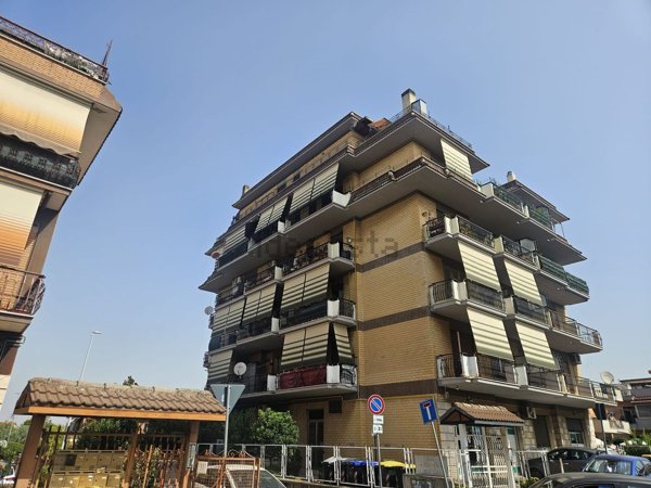 appartamento in vendita a Roma in zona Collatino