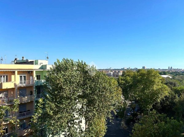 appartamento in vendita a Roma in zona Portuense