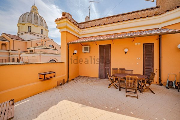 appartamento in vendita a Roma in zona Ostiense