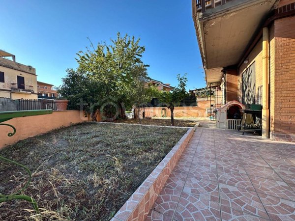 appartamento in vendita a Roma in zona Romanina