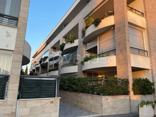 appartamento in vendita a Roma in zona Giuliano Dalmata