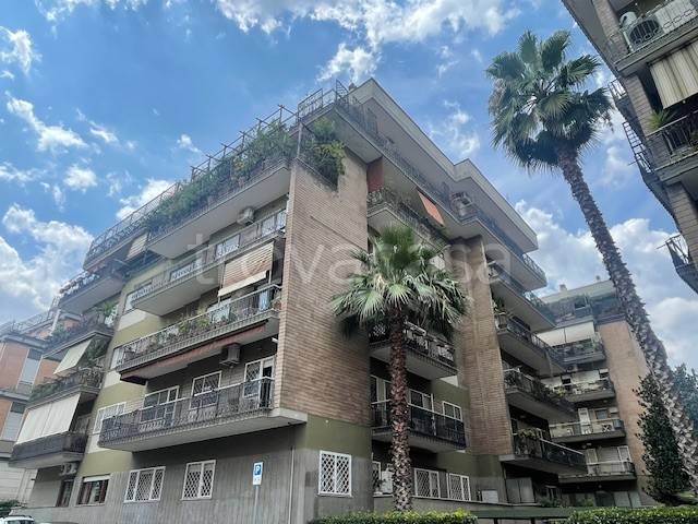 appartamento in vendita a Roma in zona Monte Sacro/Talenti