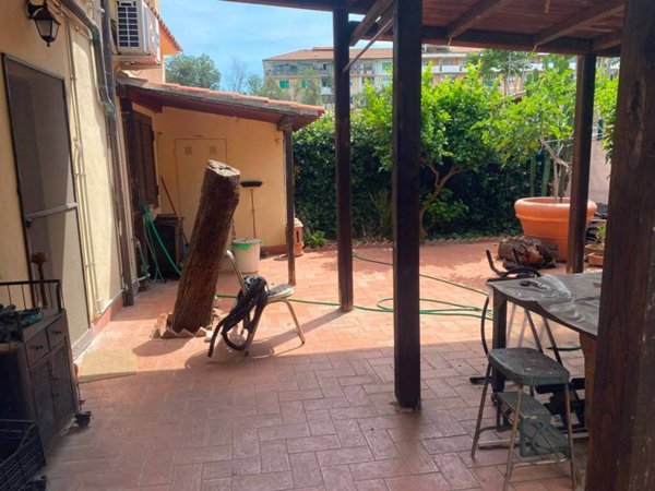 appartamento in vendita a Roma in zona Tuscolano