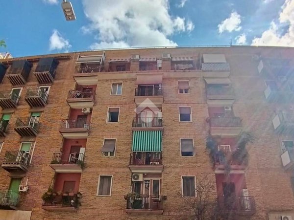 appartamento in vendita a Roma in zona Prenestino-Labicano