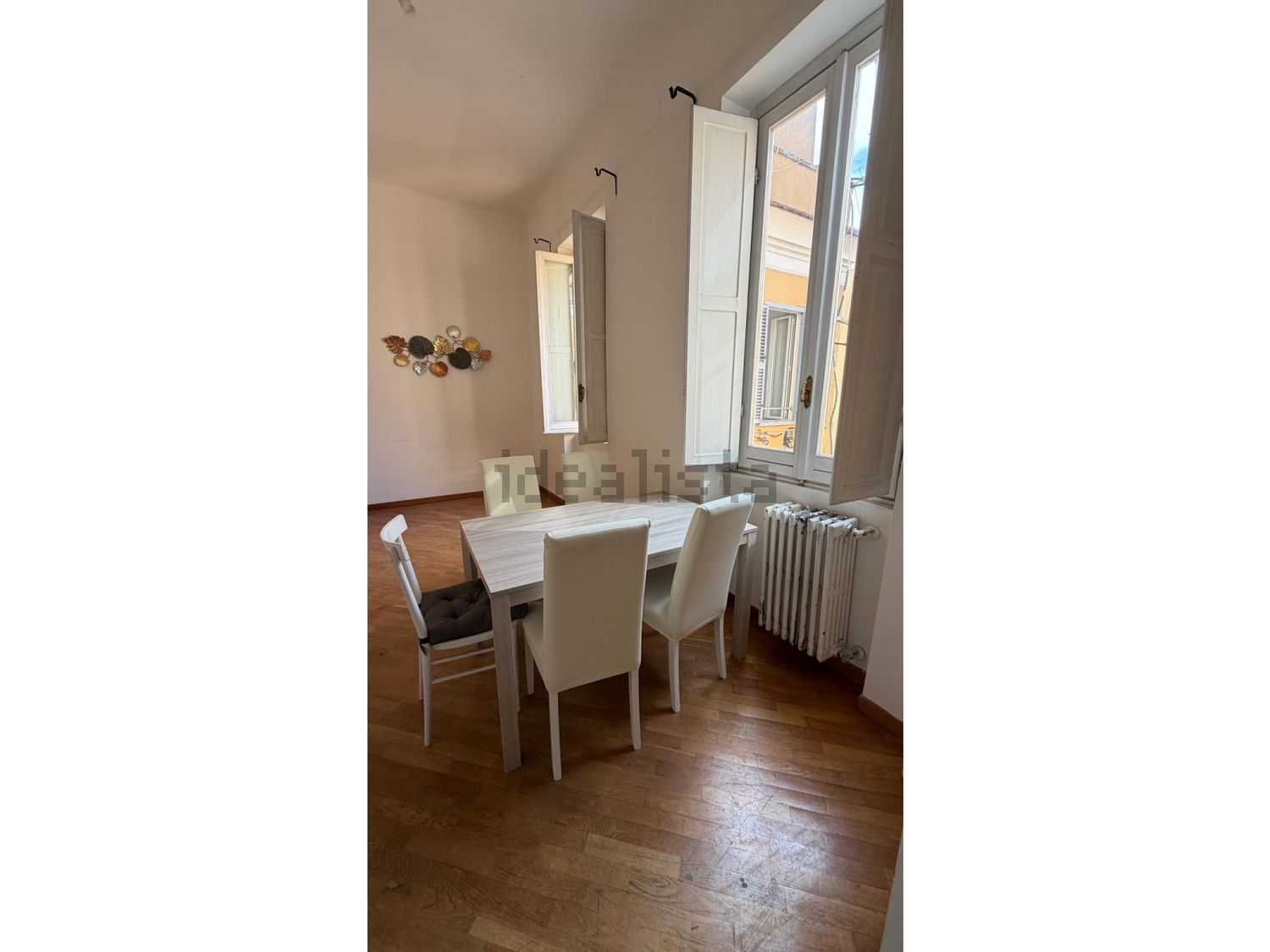 appartamento in vendita a Roma in zona Castro Pretorio