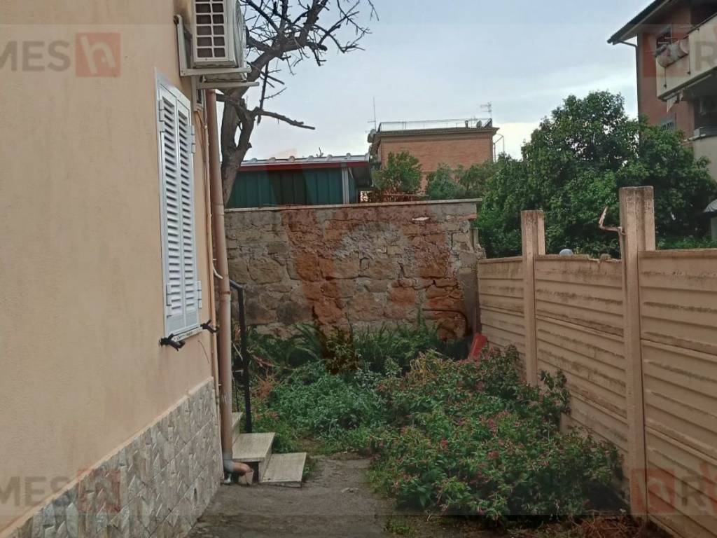 appartamento in vendita a Roma in zona Romanina