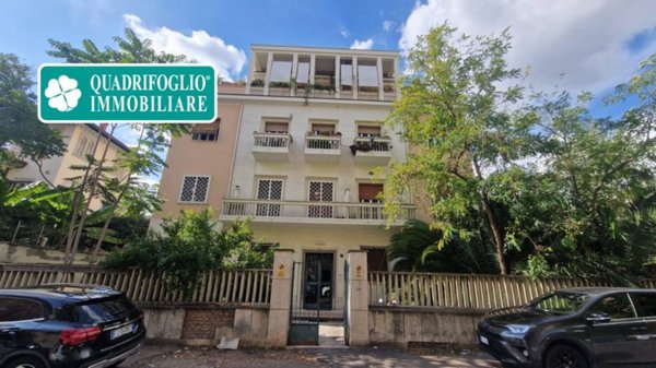 appartamento in vendita a Roma in zona Gianicolense