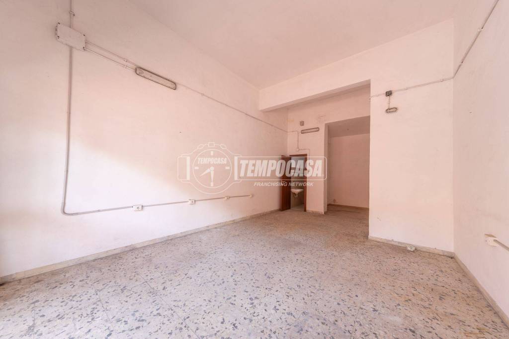 appartamento in vendita a Roma in zona Tuscolano