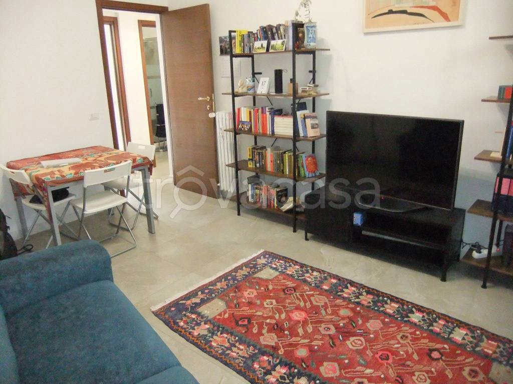 appartamento in vendita a Roma in zona Appio Latino